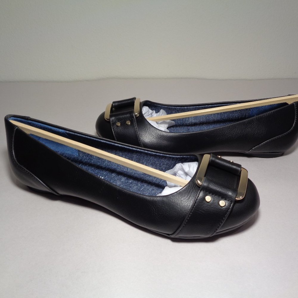 Dr. Scholl's Size 6 Wide FRANKIE Black New Flats